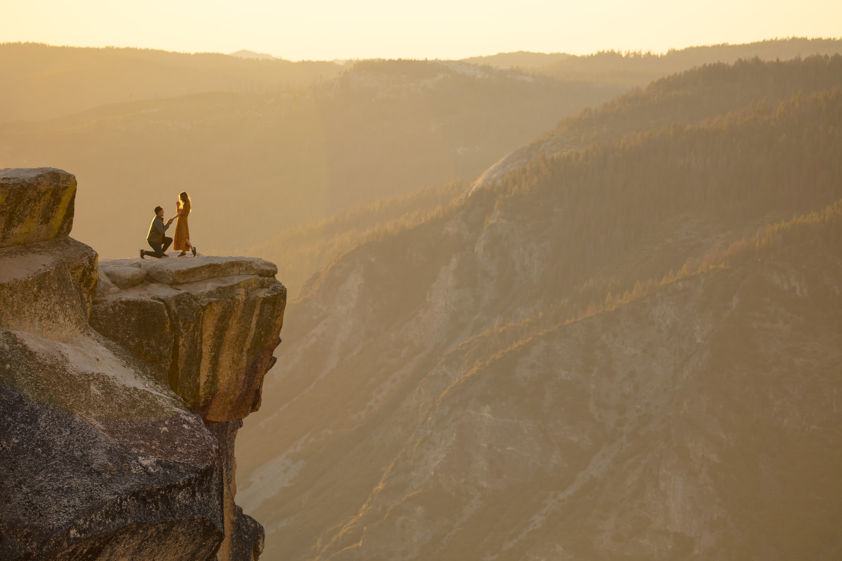 How to Pop the Question this Summer: 6 Romantic Proposal Ideas