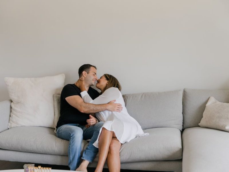 Budget-Friendly Modular Sectionals Small Apartments: The Small Apartment Sectional Problem: How to Get a Custom Fit Without the Custom Price