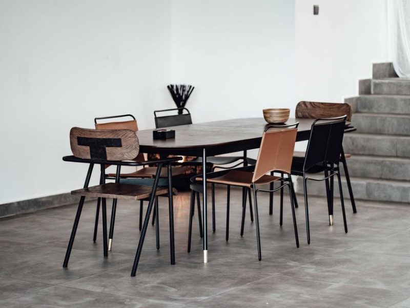 Dining Table Materials For Busy Families: Dining Table Materials That Survive a Busy Family: A Buyer’s Comparison