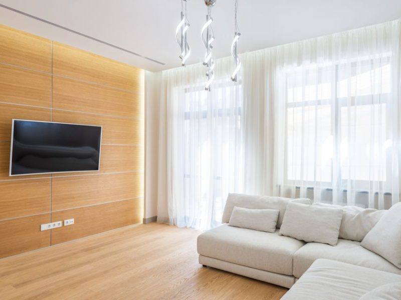 Living Room Makeovers on a Tight Budget: 10 Real Fixes That Work